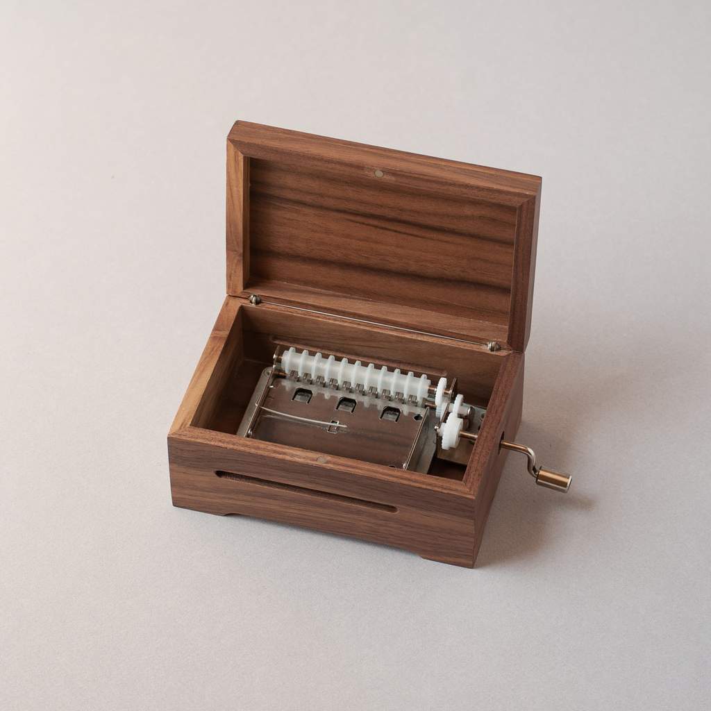 Music box with the word MOM